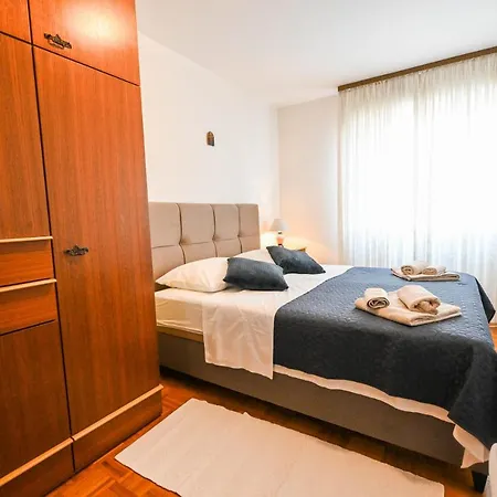 Apartment Mihaela Zadar